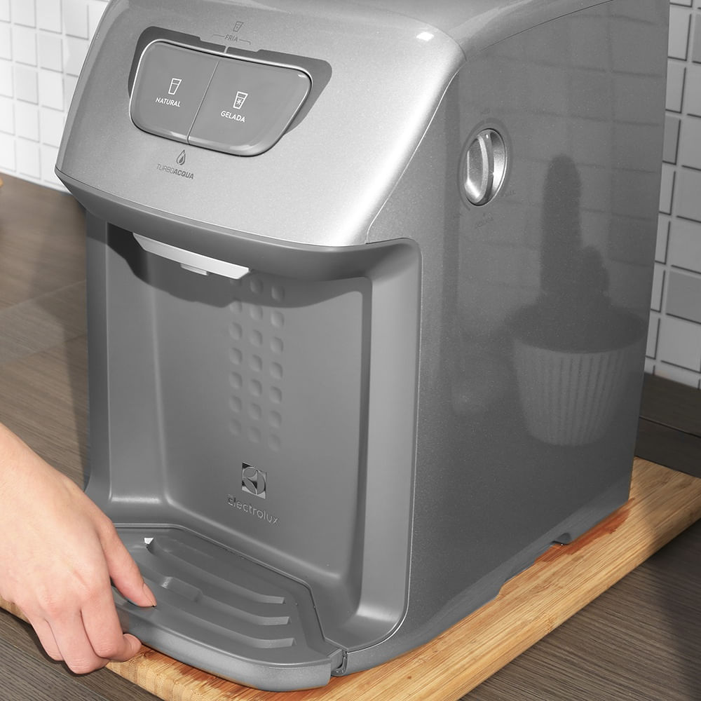 Bebedouro de Água Prata Com Compressor (BC21X) - Electrolux